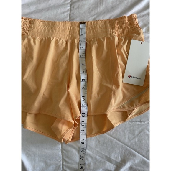 NEW Lululemon Hotty Hot Shorts Size 14 HR High Rise 2.5" Lined Rock Melon NWT - Picture 4 of 11
